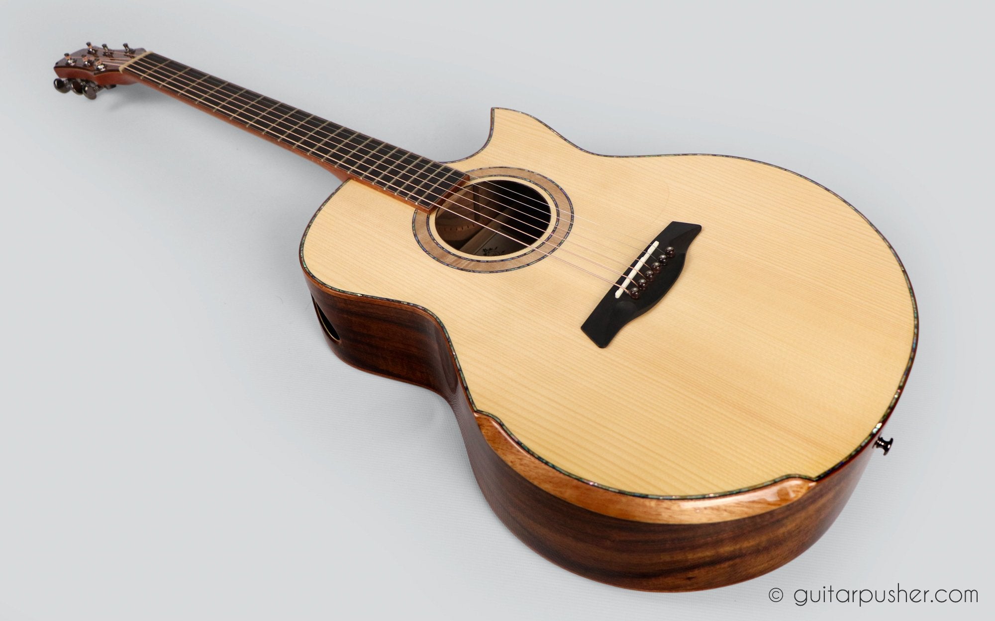 Maestro Custom Raffles All Solid Small Jumbo Acoustic Guitar Adirondack Spruce / Koa - GuitarPusher