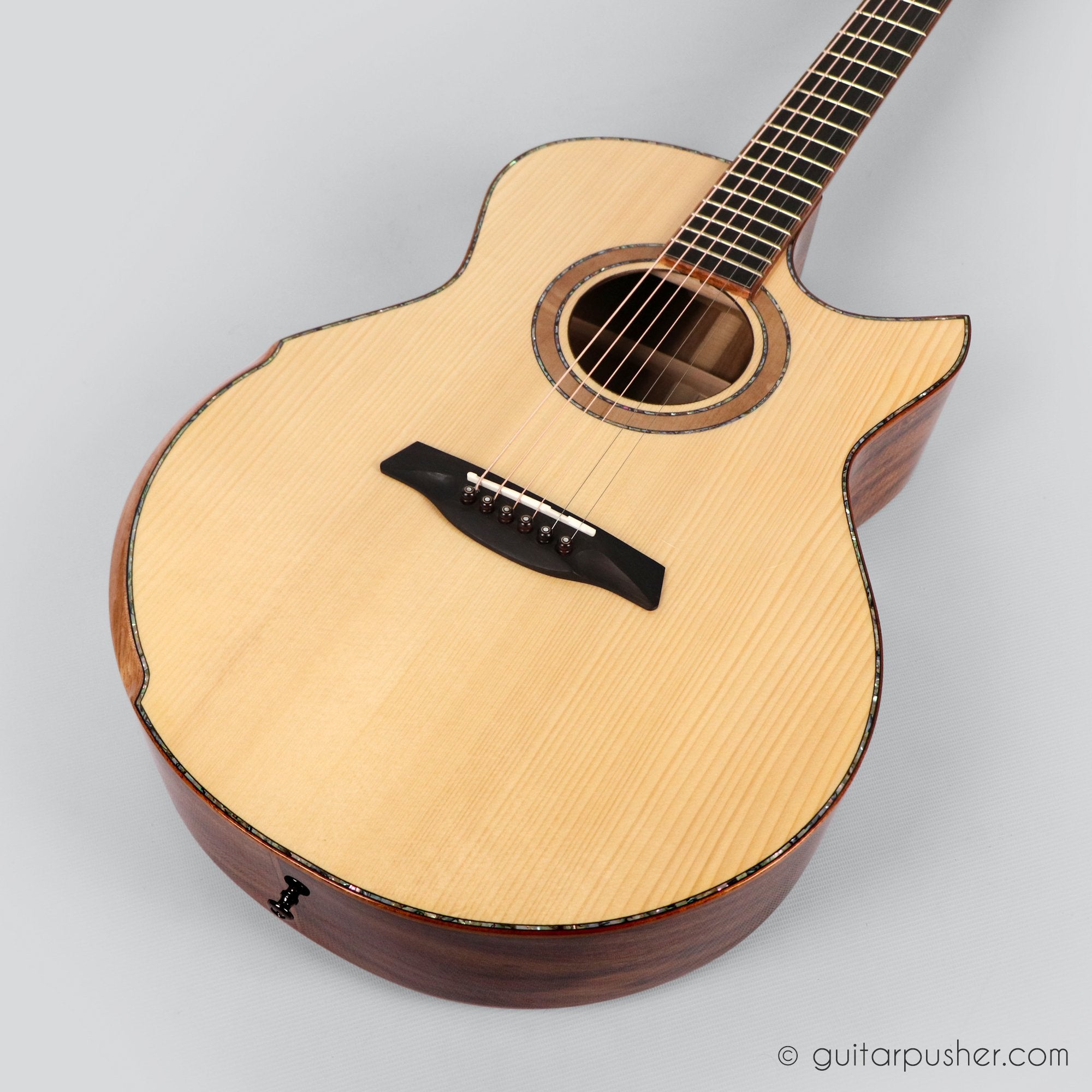 Maestro Custom Raffles All Solid Small Jumbo Acoustic Guitar Adirondack Spruce / Koa - GuitarPusher