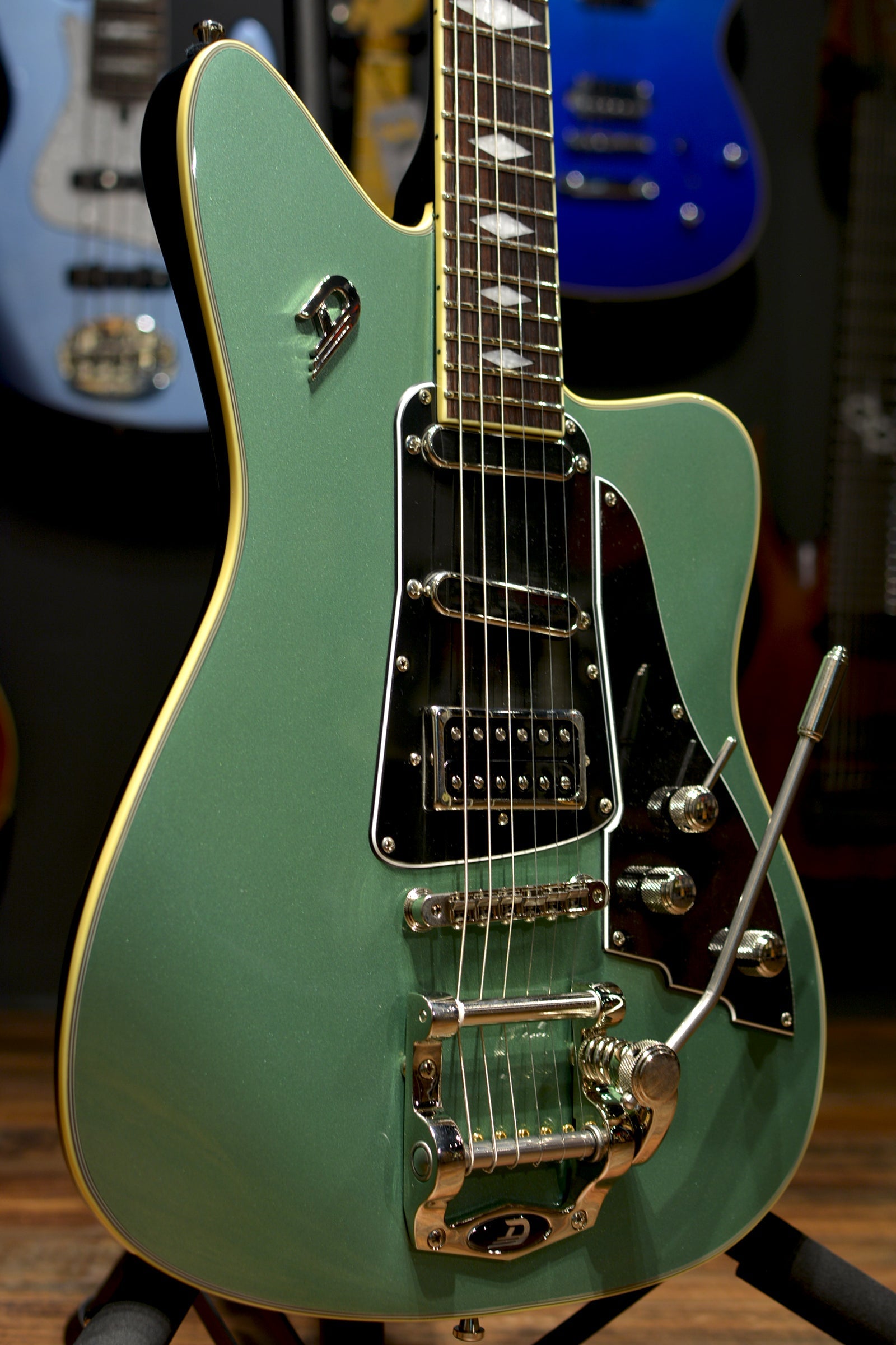 Duesenberg Guitars Paloma Electric Guitar (Catalina Harbor Green) w/ Hard Case