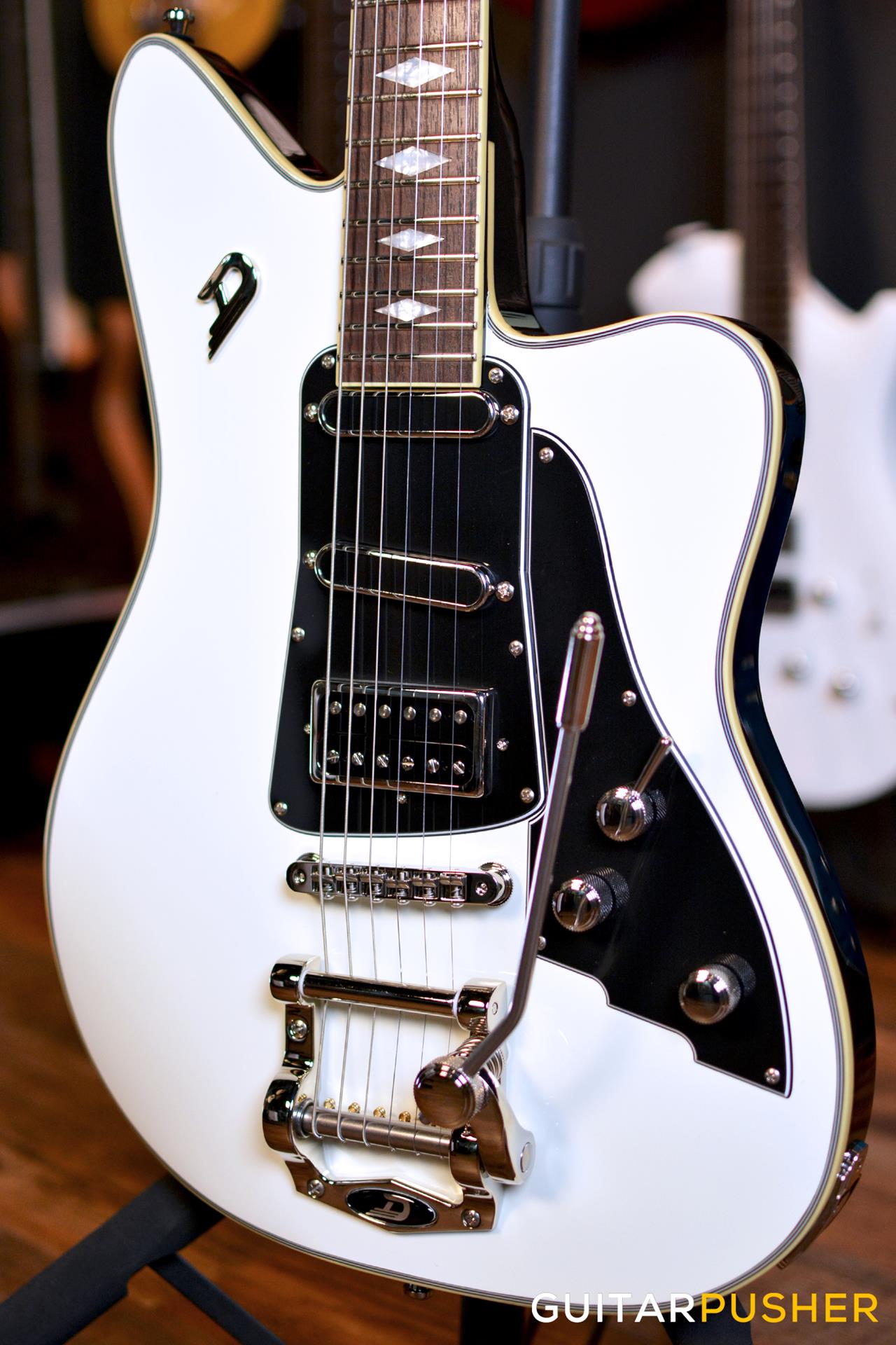 Duesenberg Guitars Paloma Electric Guitar White w/ Hard Case