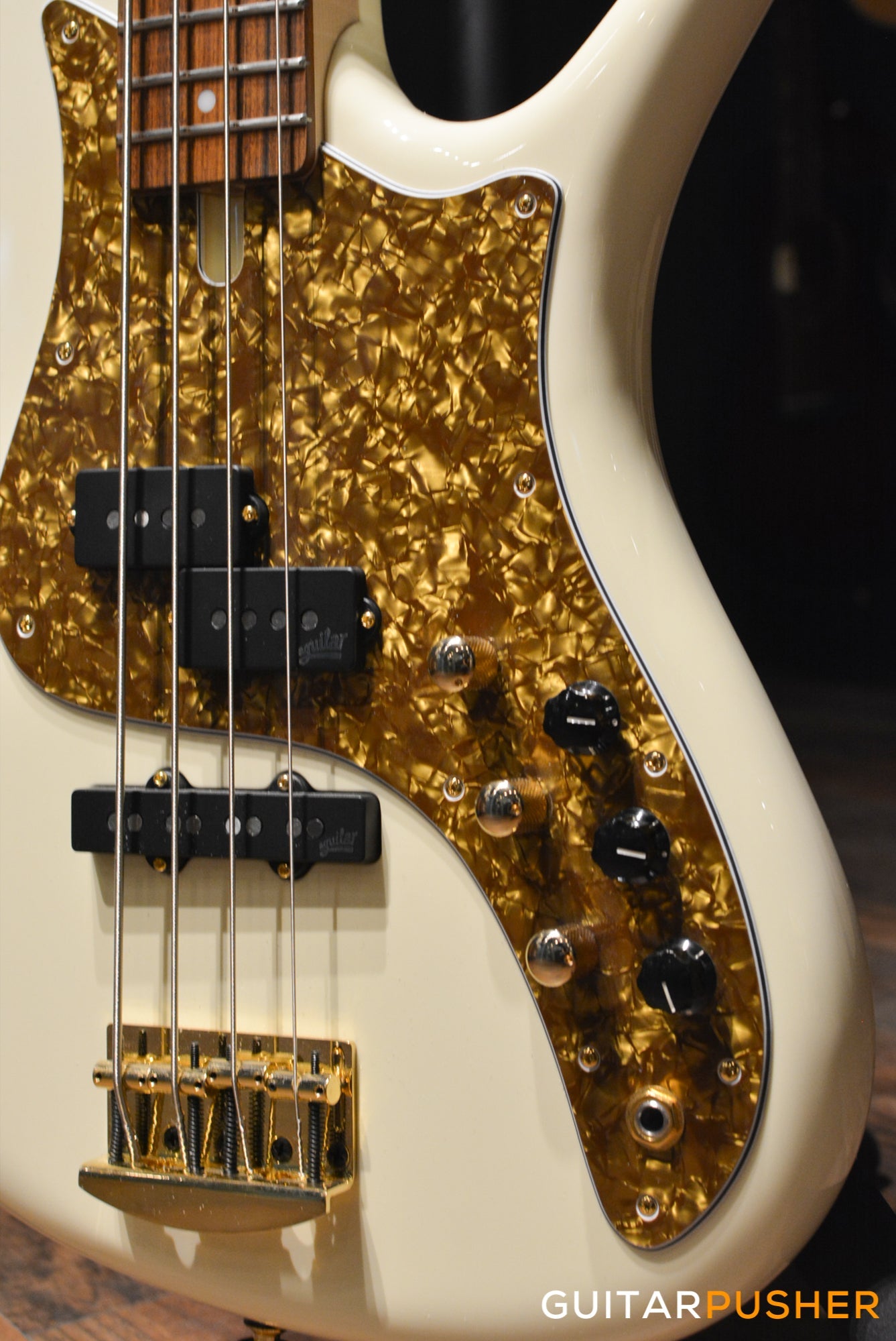 F BASS VF4-PJ P+J Bass (Olympic White) - Ash Body w/ Alder Wings, Pau Ferro Fingerboard, Gold Pearloid Pickguard w/ Aguilar Pickups, Active F Bass Preamp, & Gig Bag (850820)