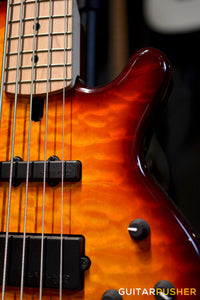 Lakland Skyline Series 55-02 Deluxe 5-String Bass (Honey Burst)