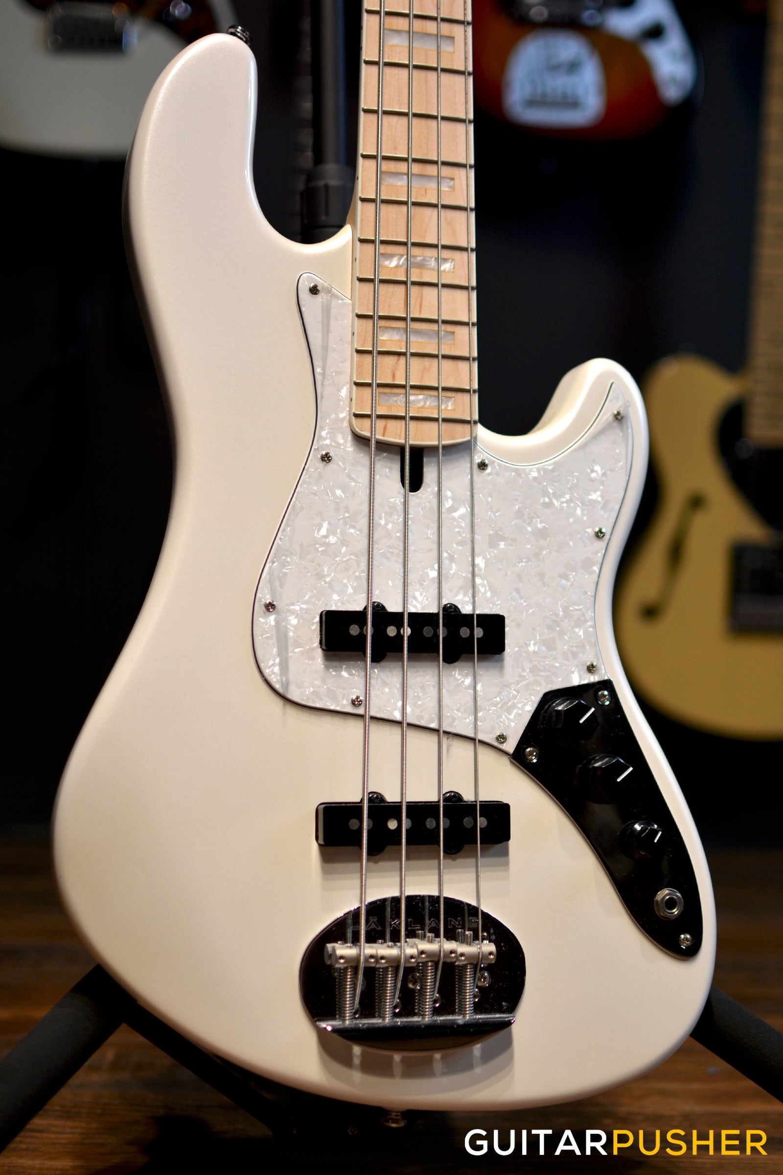 Lakland Skyline Series Darryl Jones DJ-4 4-String Signature JB Bass (Olympic White)