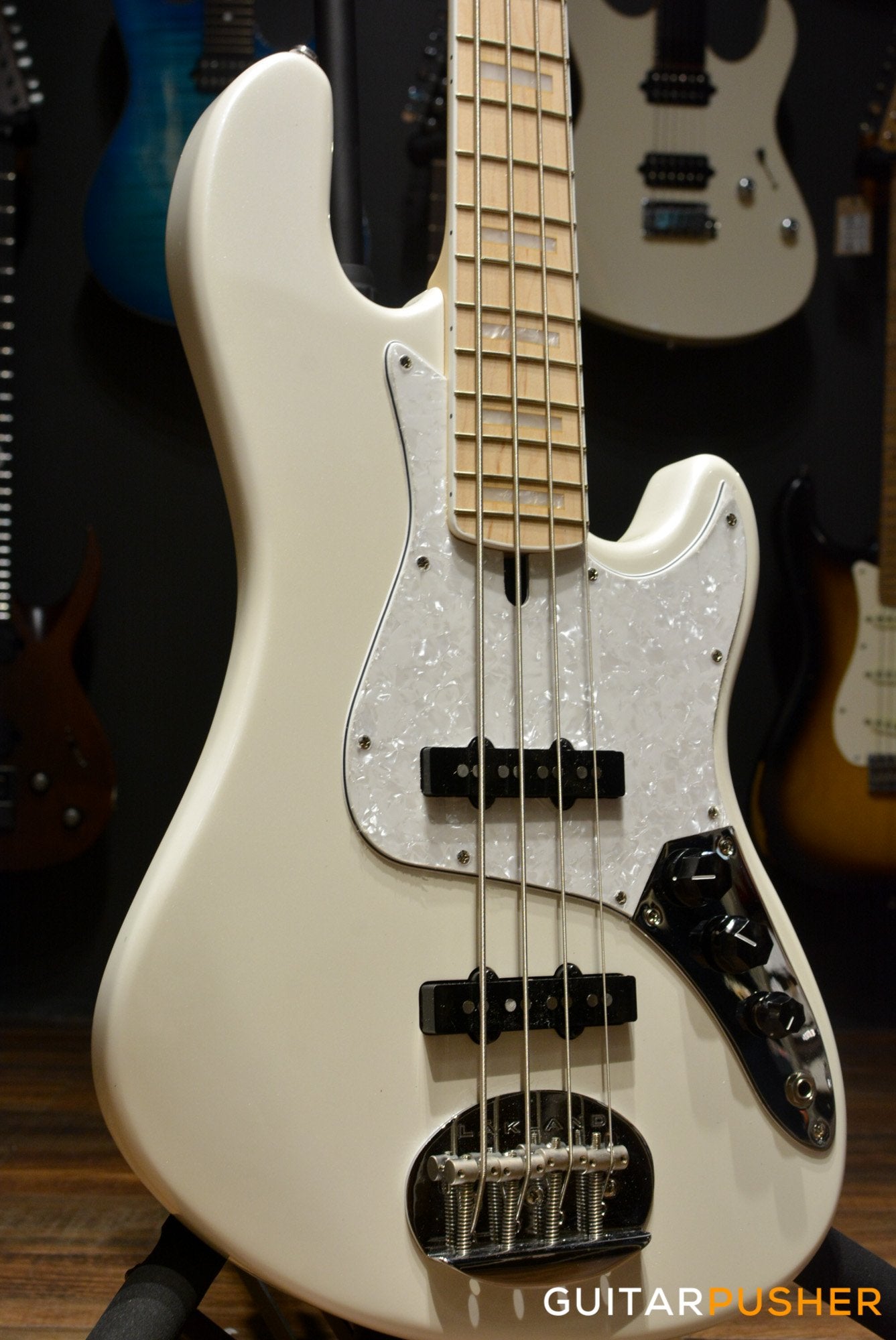 Lakland Skyline Series Darryl Jones DJ-4 4-String Signature Jazz Bass (Olympic White)