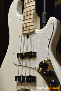 Lakland Skyline Series Darryl Jones DJ-4 4-String Signature Jazz Bass (Olympic White)