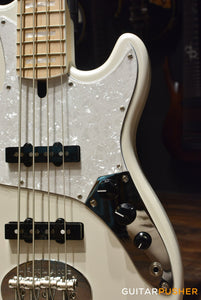 Lakland Skyline Series Darryl Jones DJ-4 4-String Signature Jazz Bass (Olympic White)