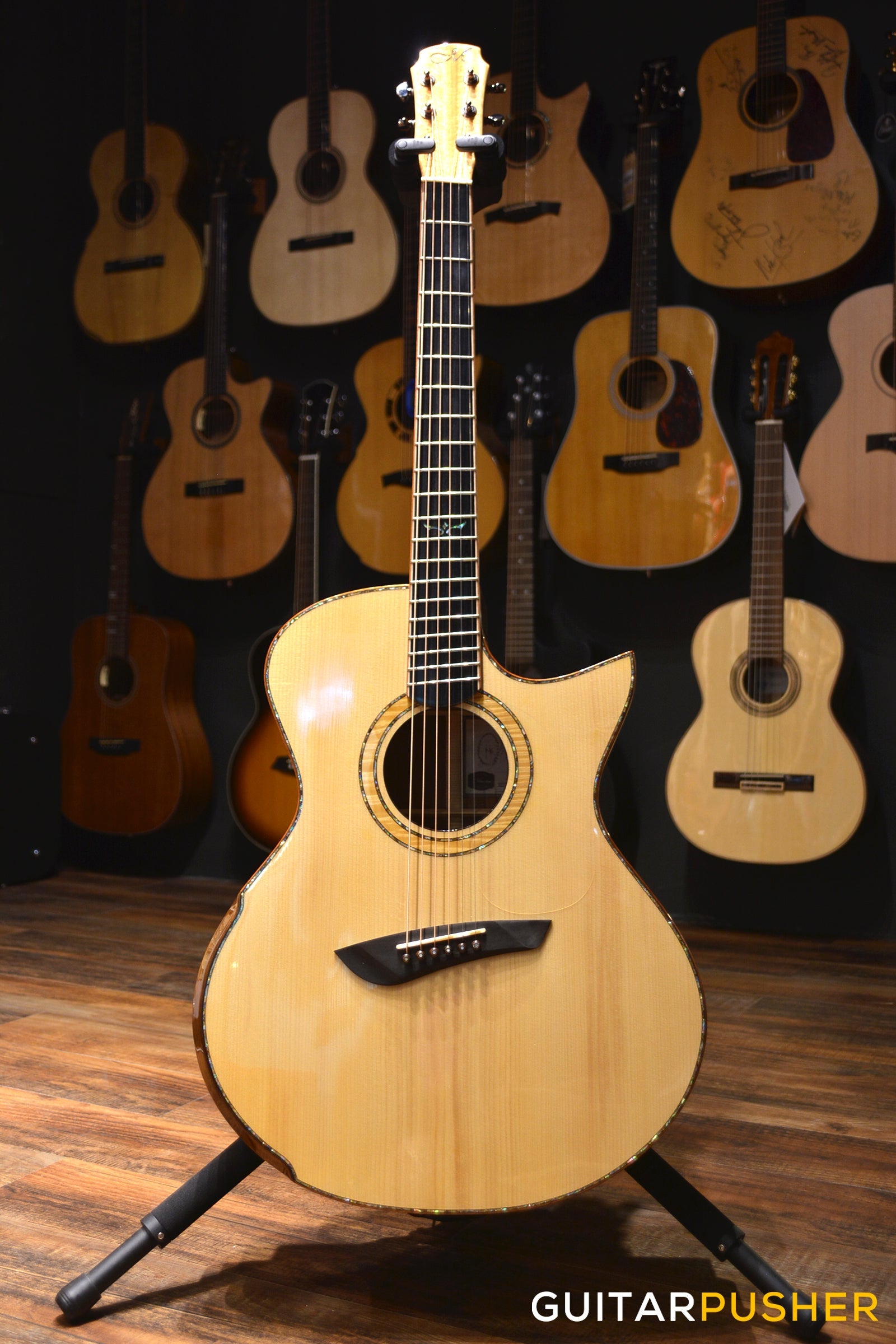 Maestro Custom Series Singa-K CSB A FF All-Solid Wood Adirondack Spruce/Pacific Koa Fanned Fret Acoustic Guitar