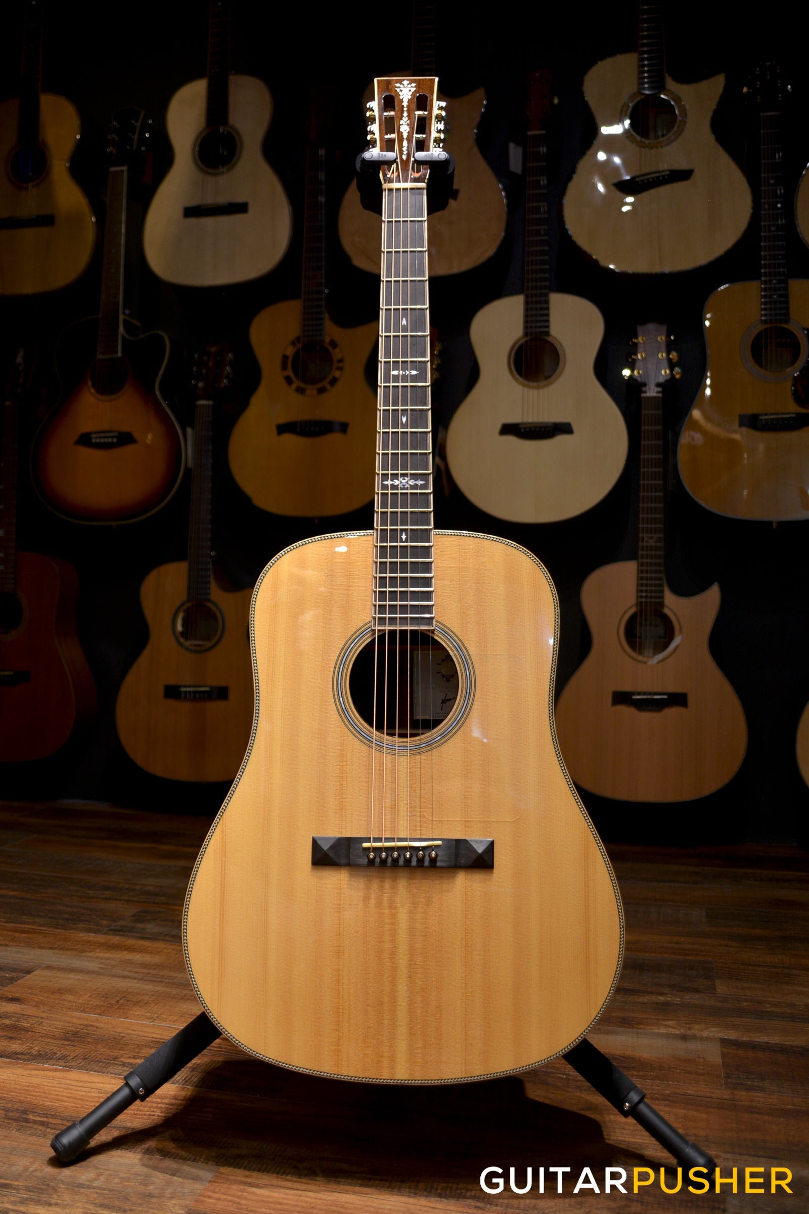 Maestro Traditional Series D-IR QH Sitka Spruce