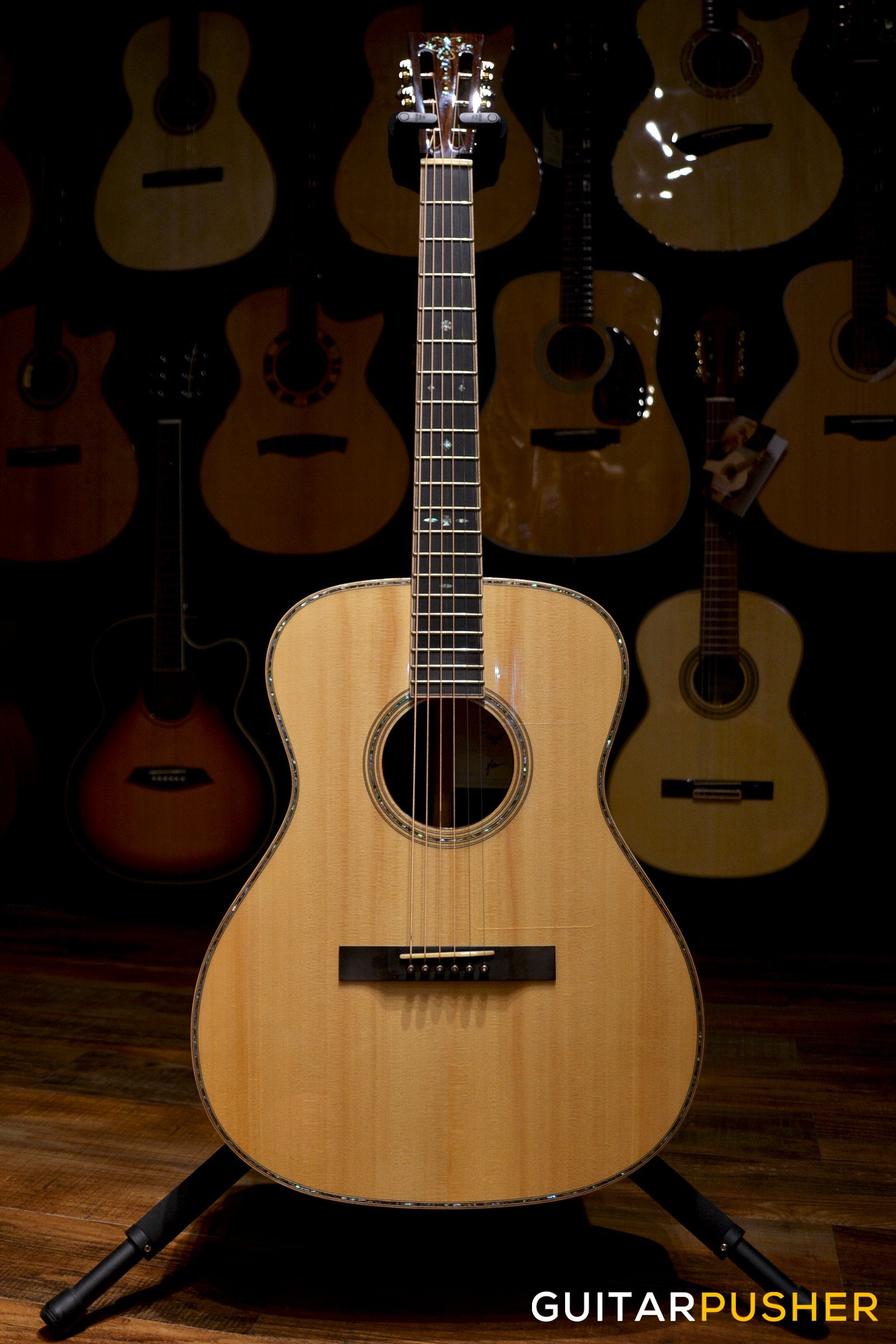 Maestro Traditional Series OM-IR AH Adirondack Spruce