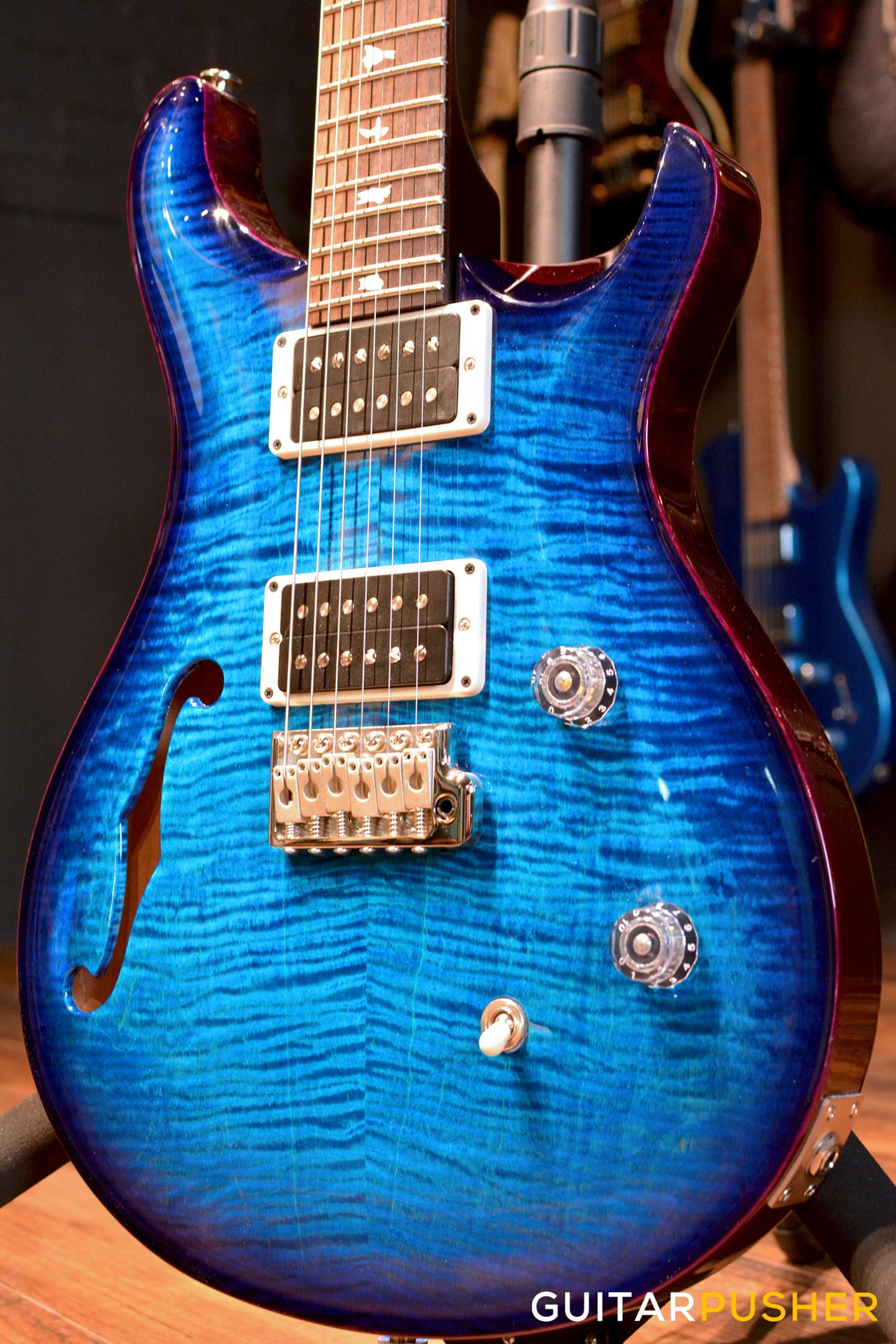 PRS Guitars USA Bolt-On CE 24 Semi-Hollow Blue Matteo Smokeburst