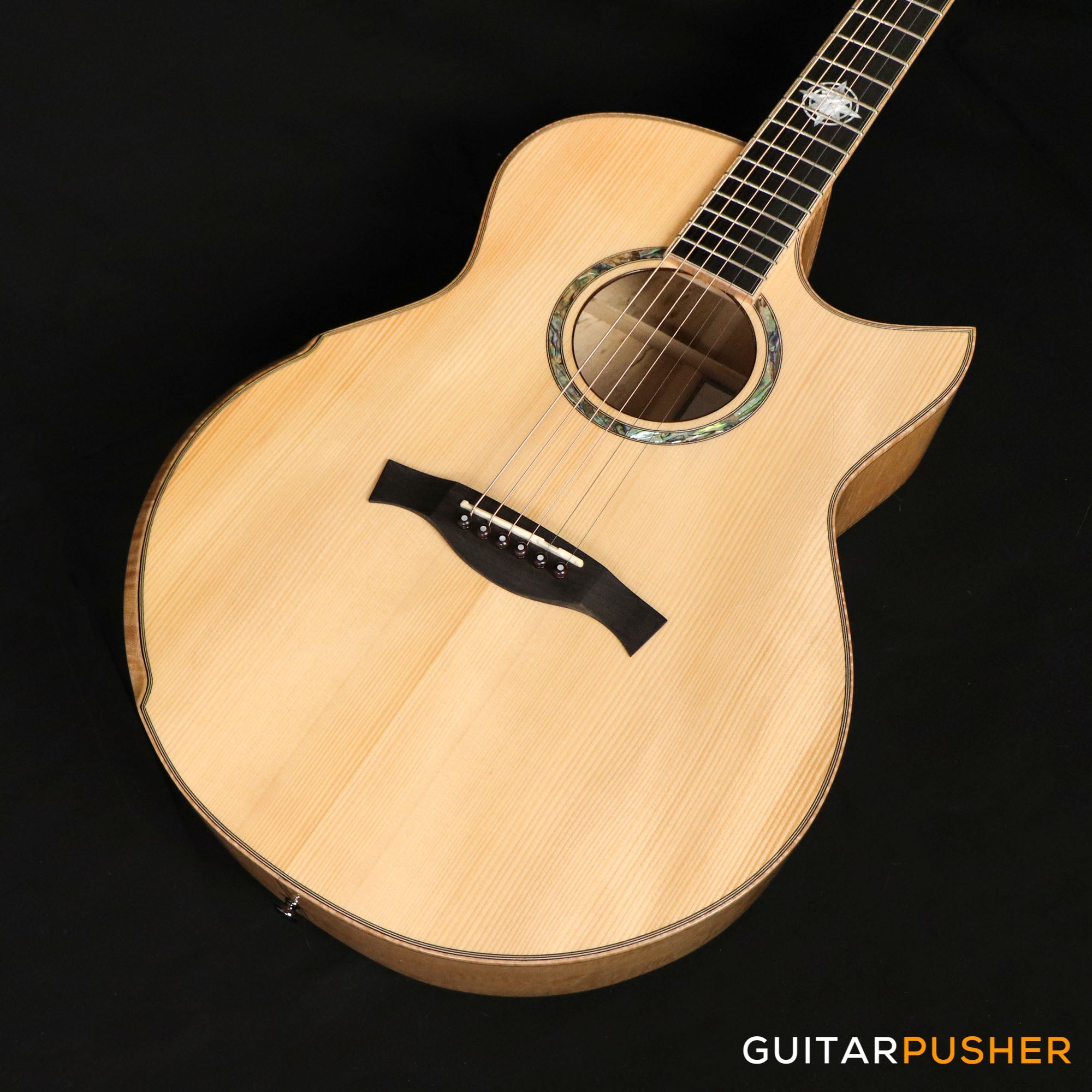 Maestro Custom Series Raffles-FM CSB A Adirondack Spruce/Flamed Maple