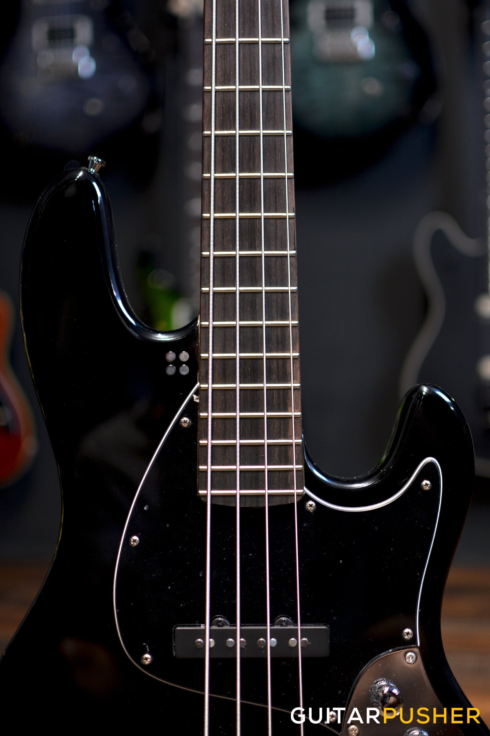 Sandberg Electra TT 4-String Bass - Black