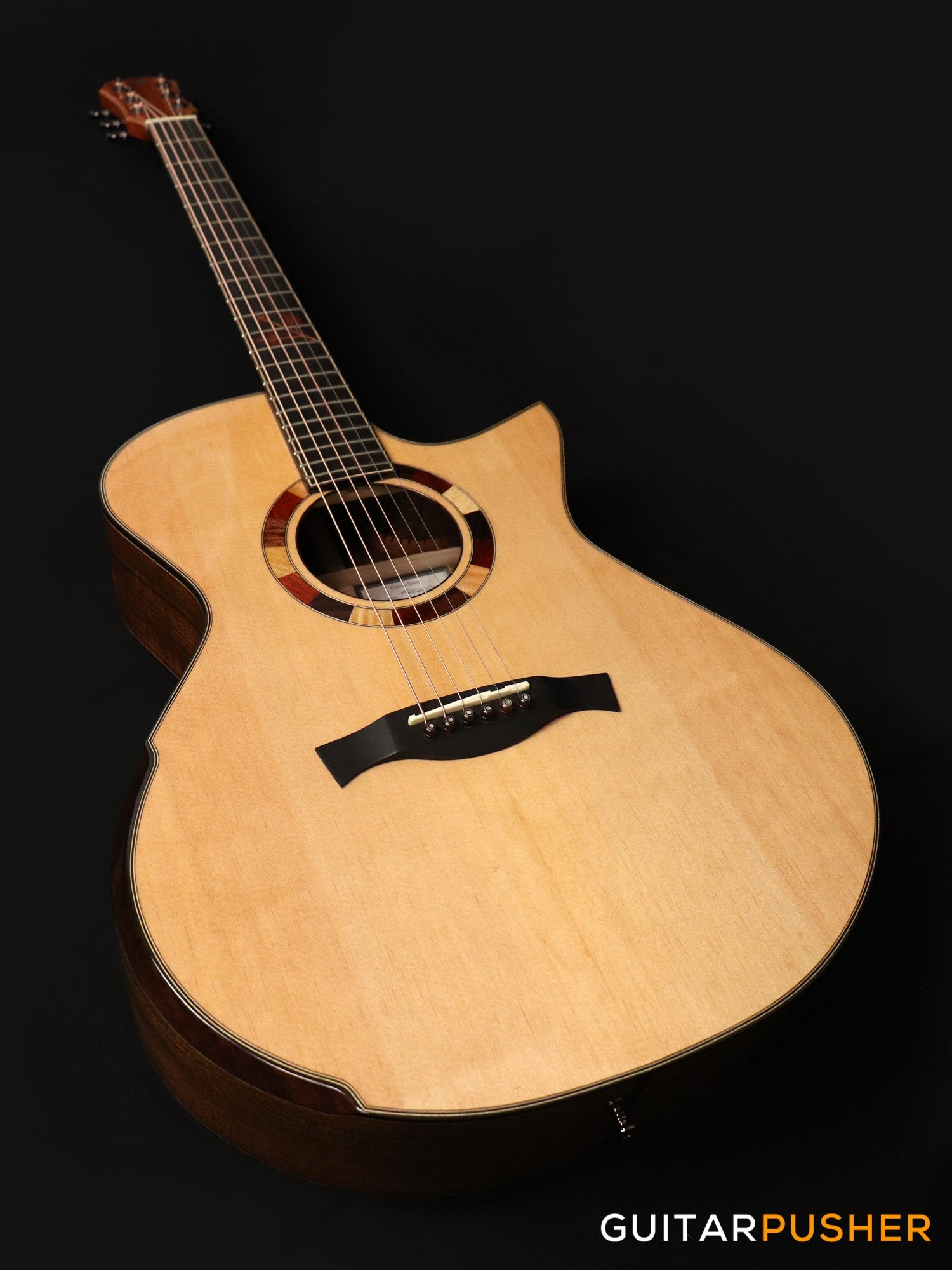 Maestro Custom Series Singa-OV CSB Sitka Spruce/African Ovangkol