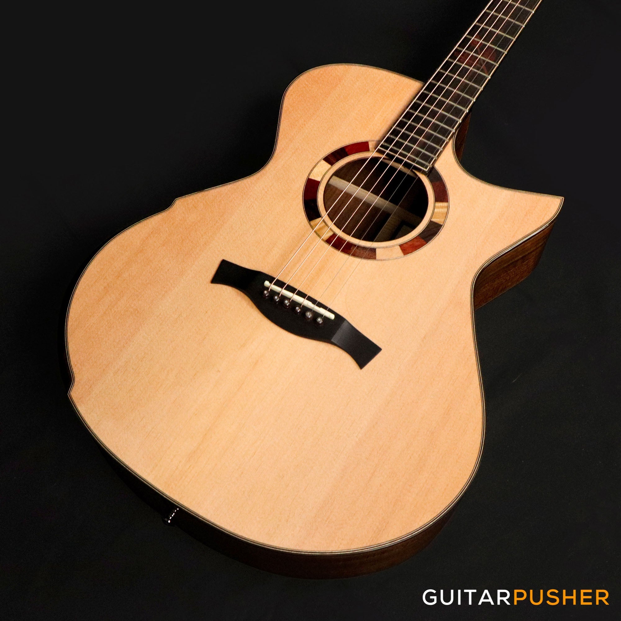 Maestro Custom Series Singa-OV CSB Sitka Spruce/African Ovangkol