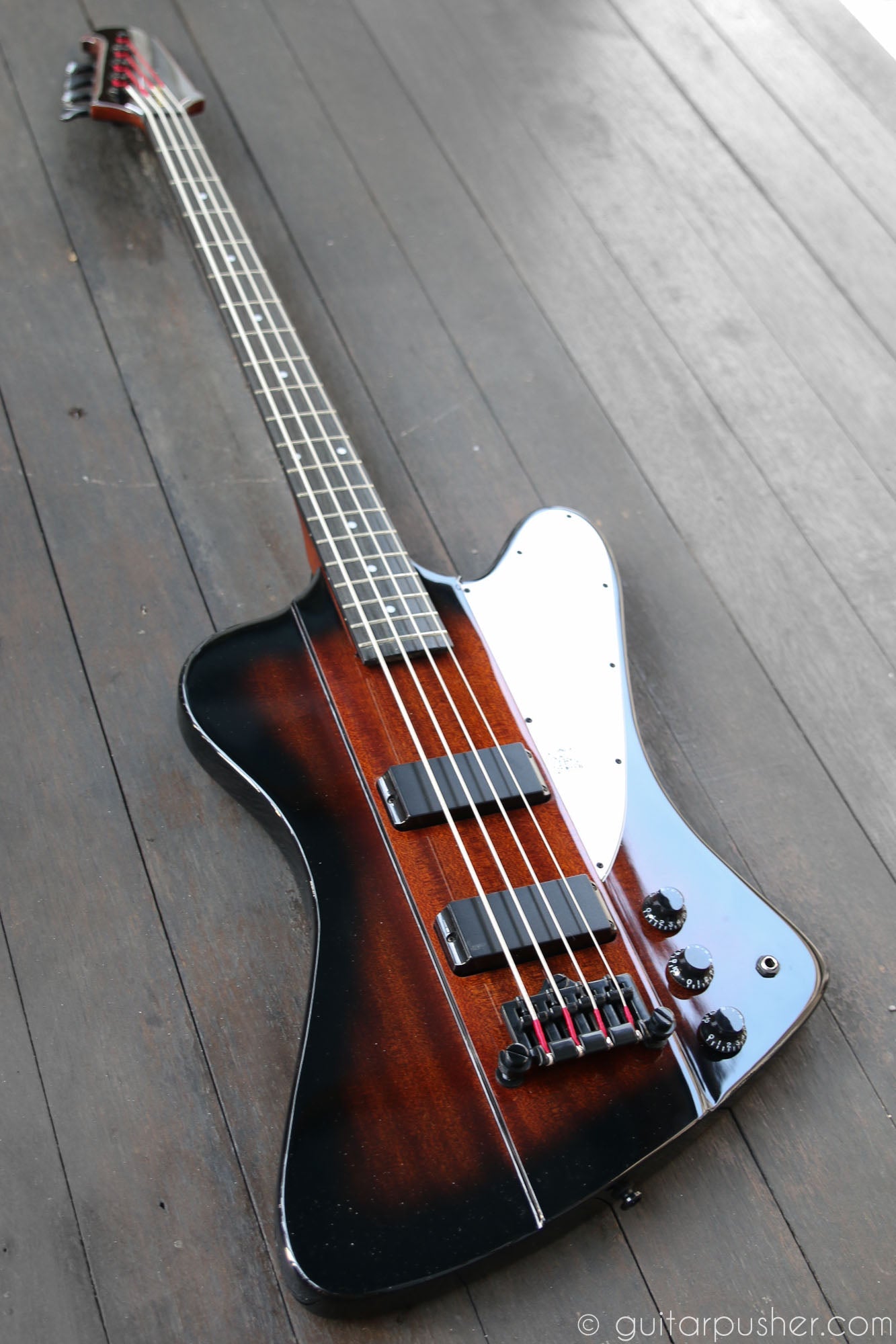 Epiphone Thunderbird Bass -Vintage Sunburst