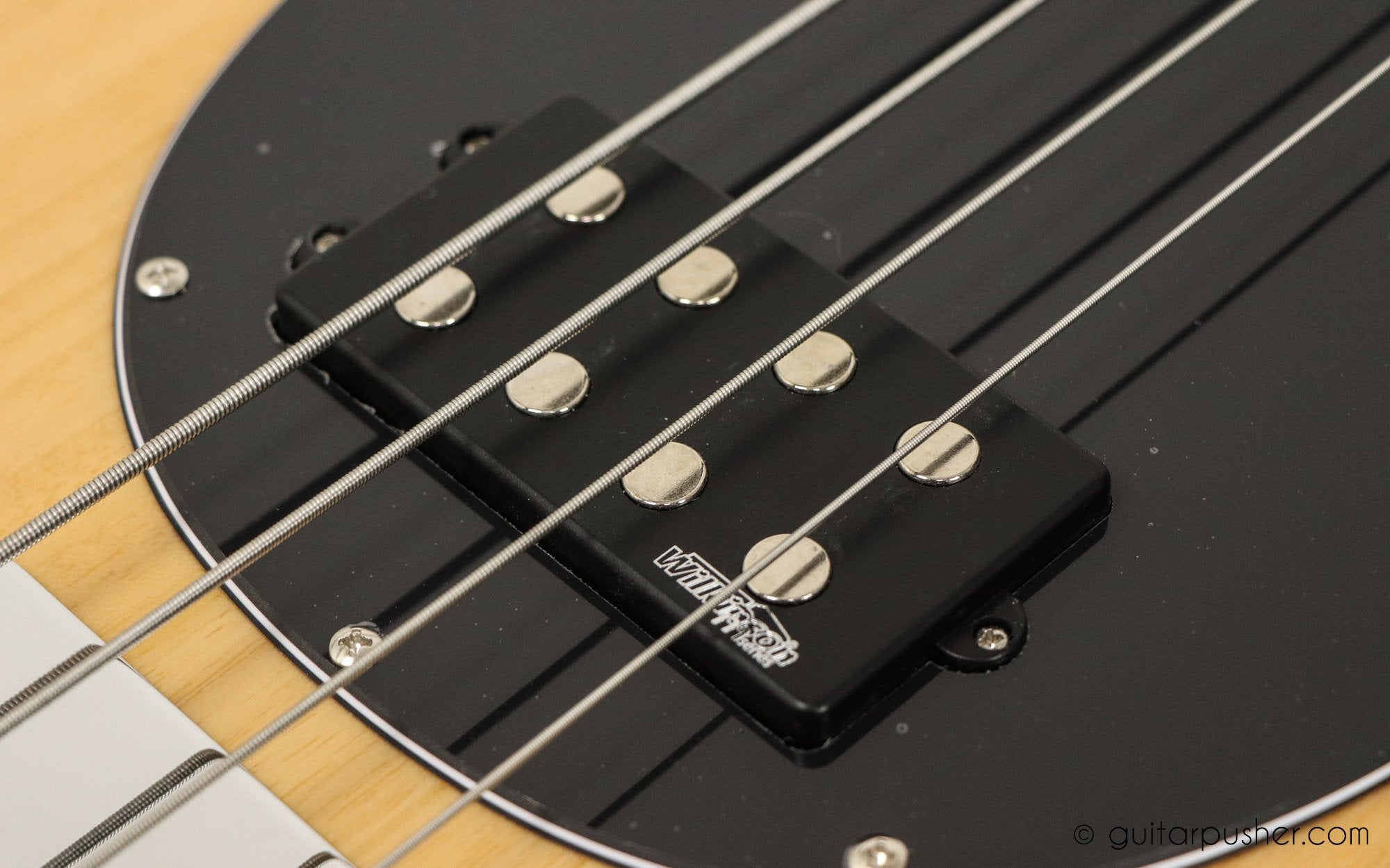 Vintage Reissued V96 4-String Active Bass - GuitarPusher