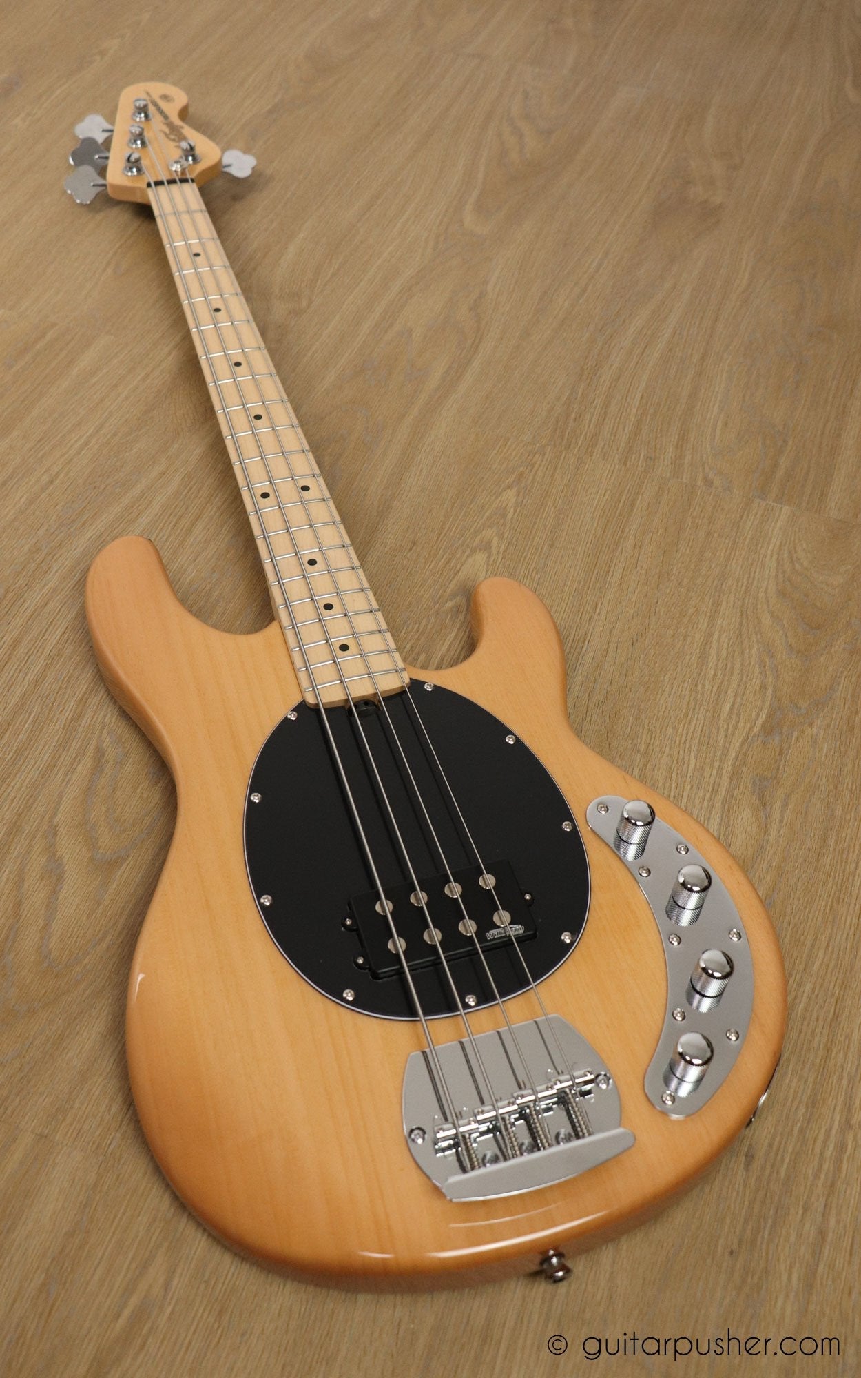 Vintage Reissued V96 4-String Active Bass - GuitarPusher