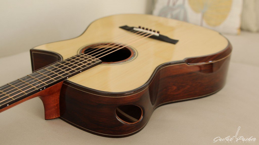 Maestro Custom Series Victoria-MR (Madagascar Rosewood) CSB